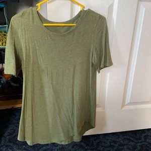 Lululemon size 6 Love Tee